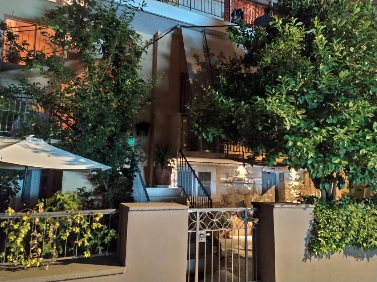 Villa Unique Luxury House Atenas Exterior foto